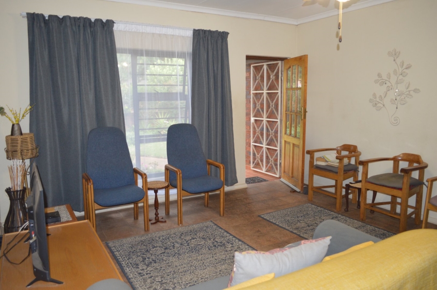 3 Bedroom Property for Sale in Flamwood North West
